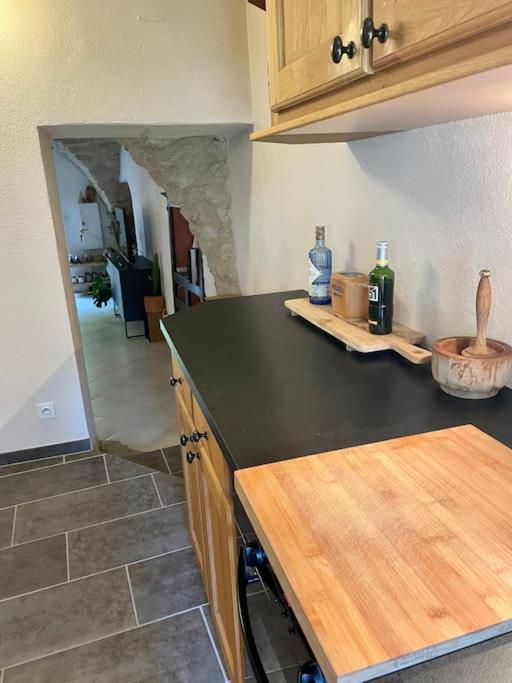 Charmante Maison De Village Au Pied Du Luberon Cabrieres-d'Aigues Extérieur photo